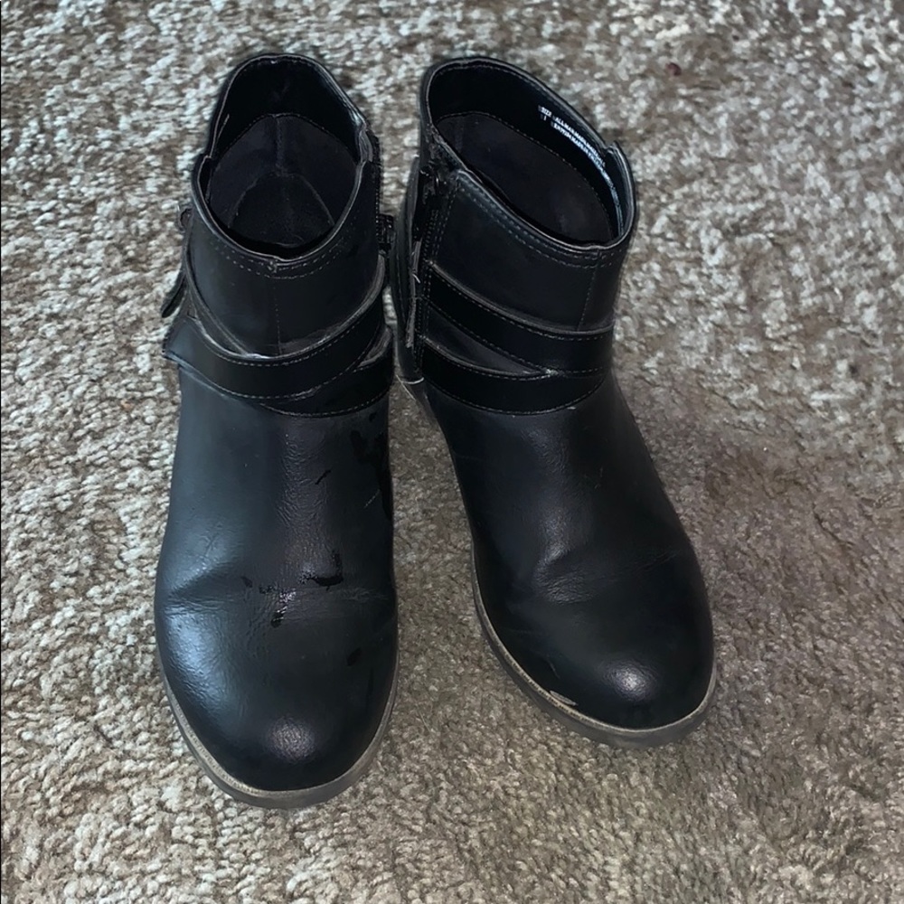 Kids boots